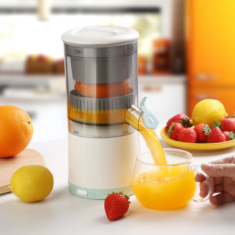 Portable USB Rechargeable Blender & Juicer - Easy Clean, Fruit & Vegetable Drinks