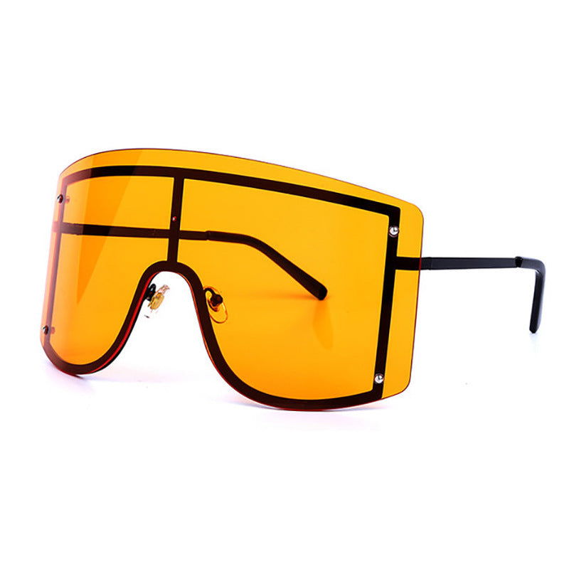 Sunglasses Fashion Frame Style - https://sammyskfootball.com