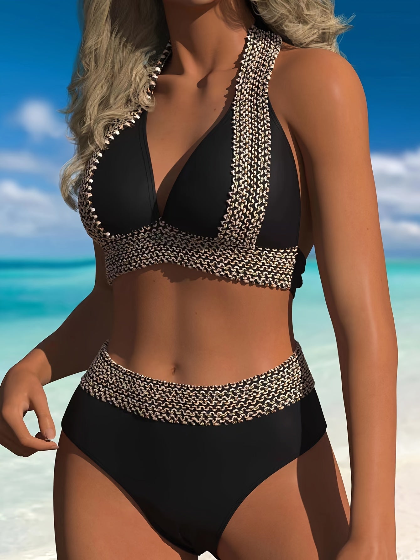  Plus Size Flattering V-Neck Bikini Set Model